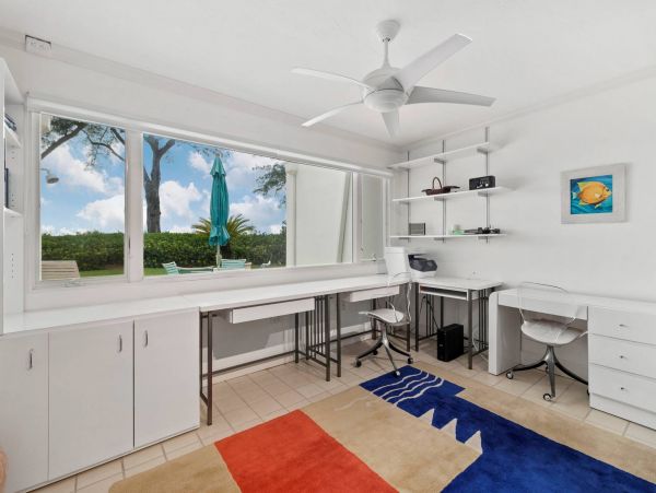 Lovely 2 Bedroom Condo in Longboat Key Sleeps 6