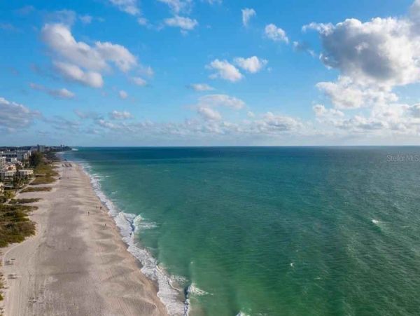 Lovely 2 Bedroom Condo in Longboat Key Sleeps 6