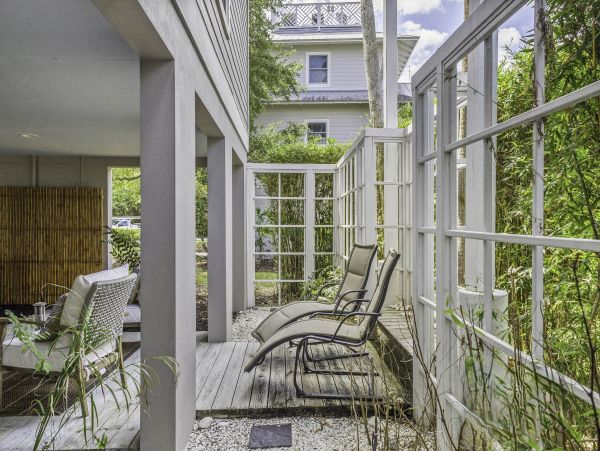Walk to beach Longboat Key Vacation Home Three Bedroom