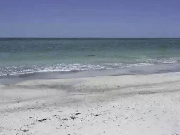 Walk to beach Longboat Key Vacation Home Three Bedroom