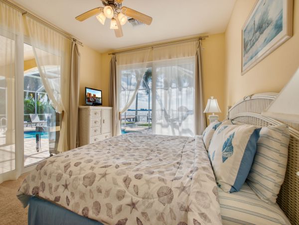 Cape Coral Home 1025770