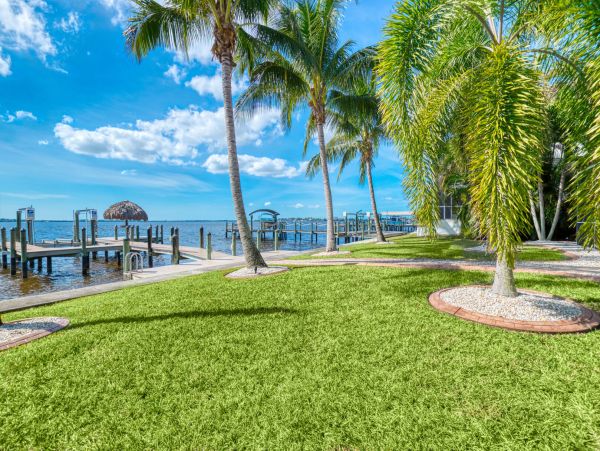 Cape Coral Home 1025770