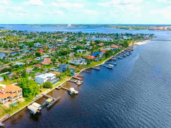 Cape Coral Home 1025770