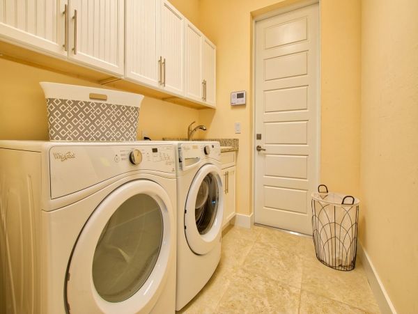 Cape Coral Home 1025771