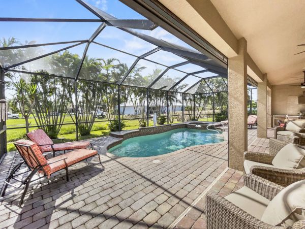Cape Coral Home 1025772