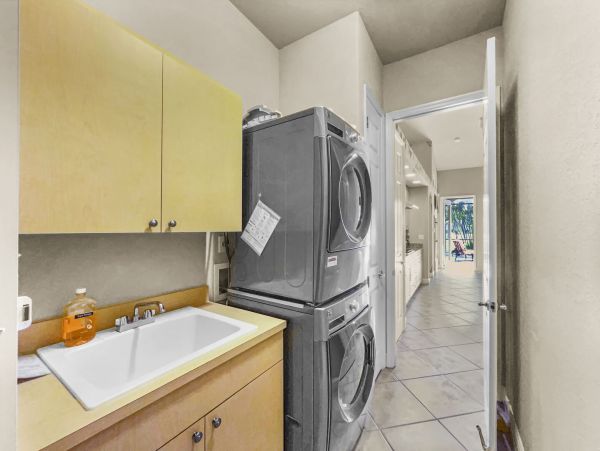 Cape Coral Home 1025772