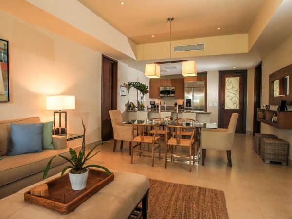 Puerto Rico Home 1025788