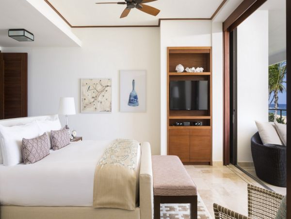 Puerto Rico Home 1025789