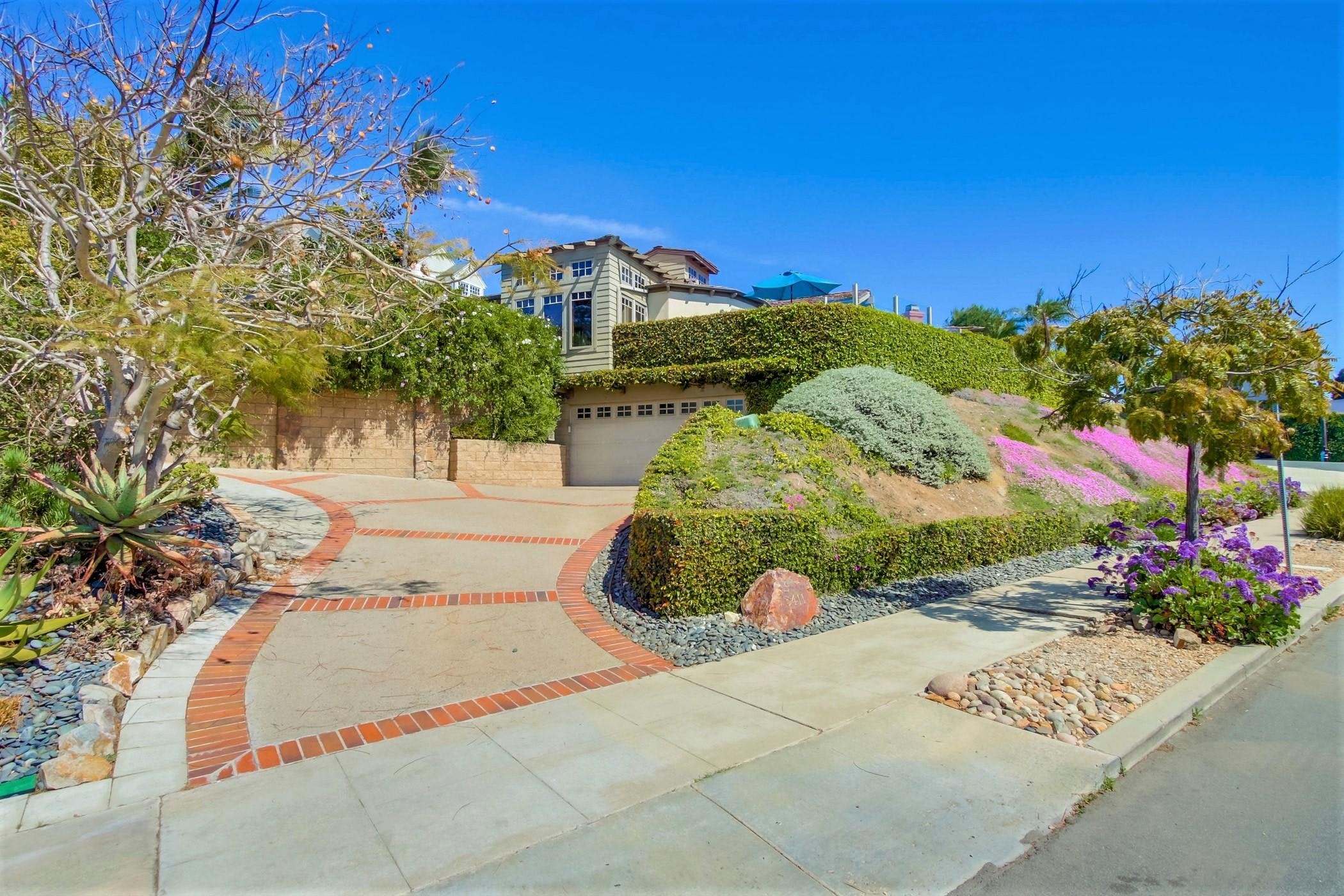Walk to Beach La jolla Vacation home Four Bedroom