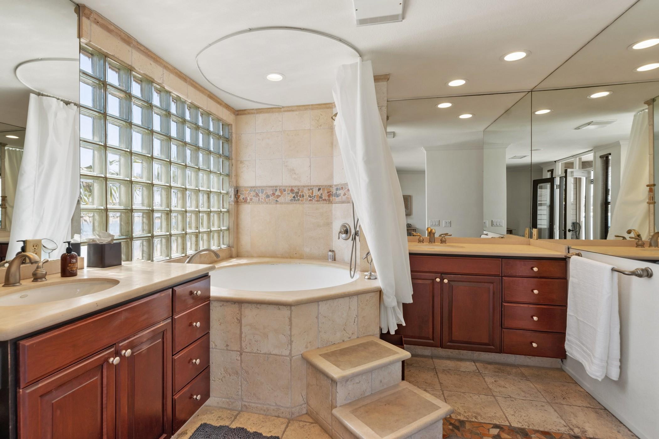 Mission Beach And Pacific Beach Home 1025807