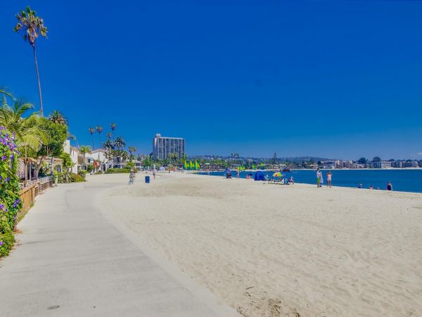 Mission Beach And Pacific Beach Home 1025809