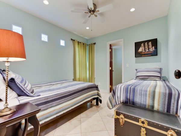 Mission Beach And Pacific Beach Home 1025811