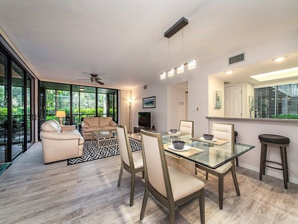 Naples Condo 1025814