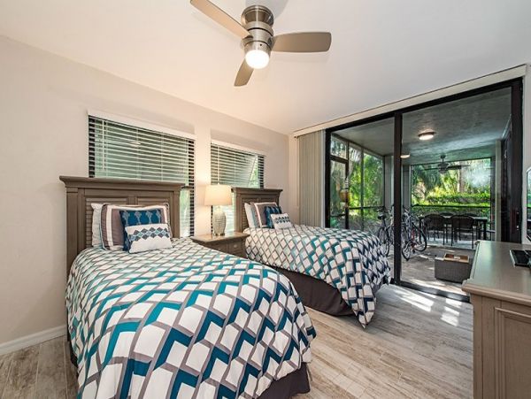 Naples Condo 1025814