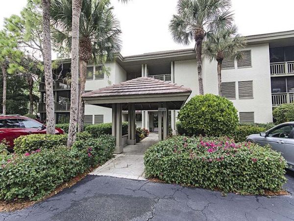 Naples Condo 1025814