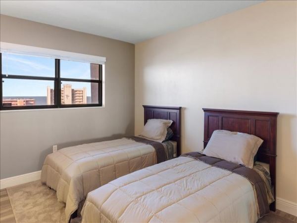 Naples Condo 1025815