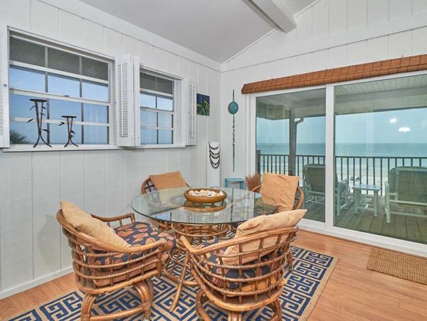 Naples Condo 1025816