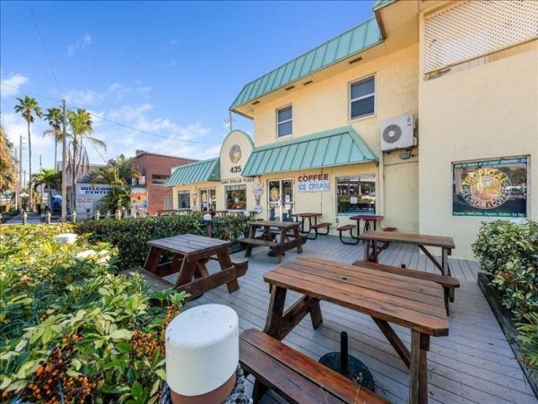 Naples Condo 1025816