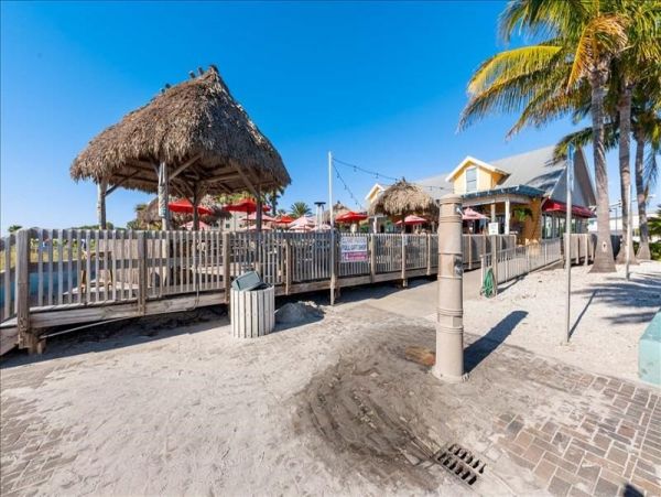 Naples Condo 1025816