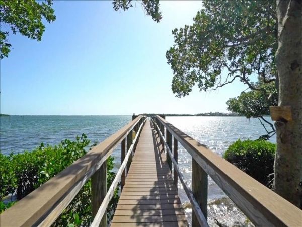 Naples Condo 1025818