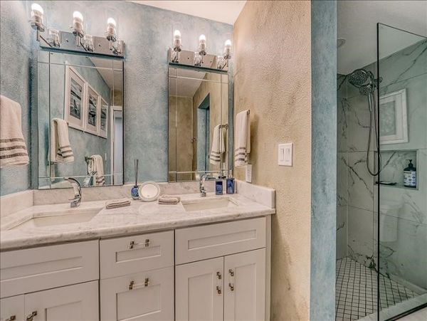 Naples Condo 1025818