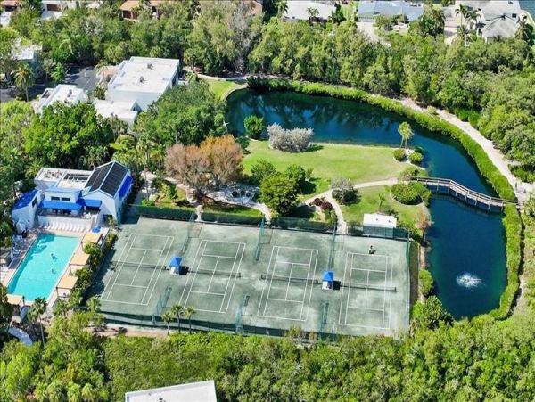 Naples Condo 1025818