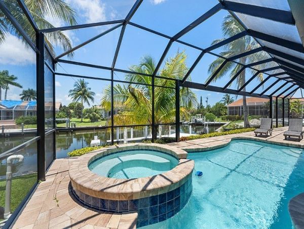 Naples Home 1025819