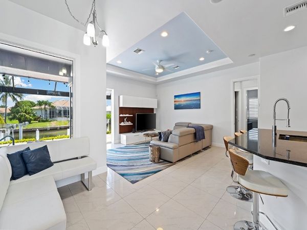 Naples Home 1025819