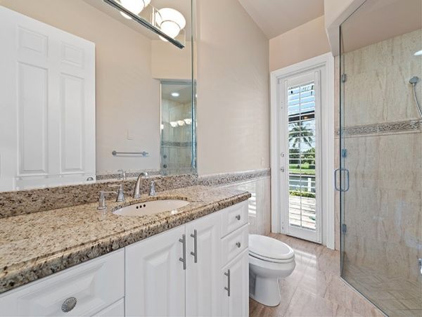 Naples Home 1025819