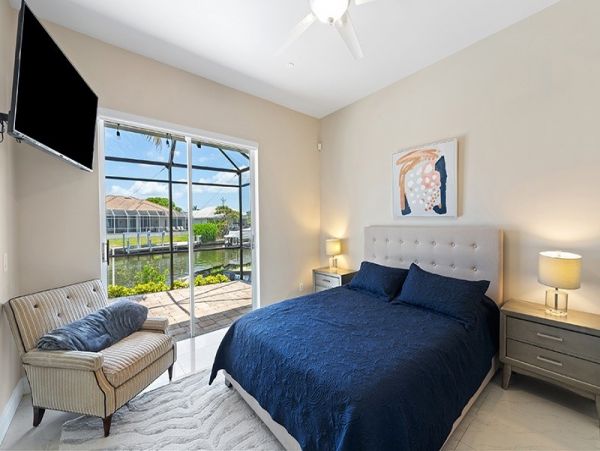 Naples Home 1025819