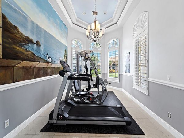 Naples Home 1025819