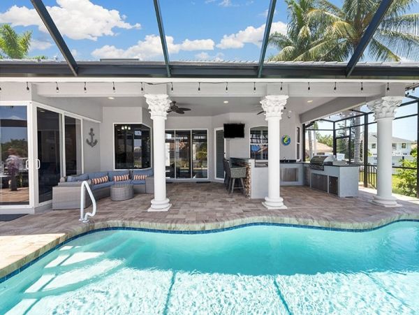 Naples Home 1025819