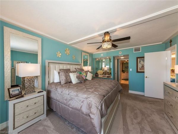 Beautiful 2 Bedroom Condo in Marco Island Sleeps 4