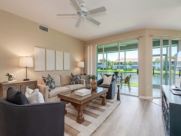 Naples Condo 1025822