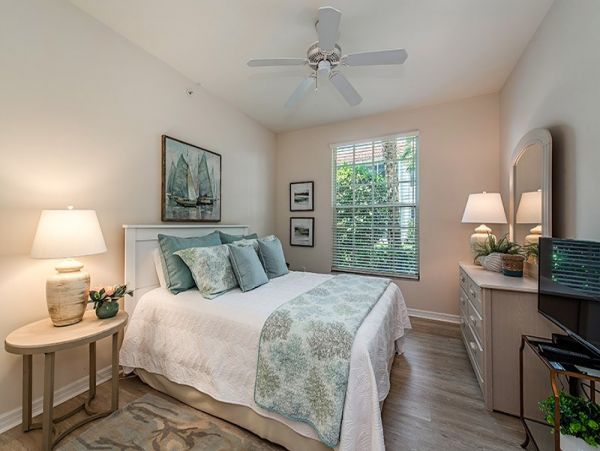 Naples Condo 1025822