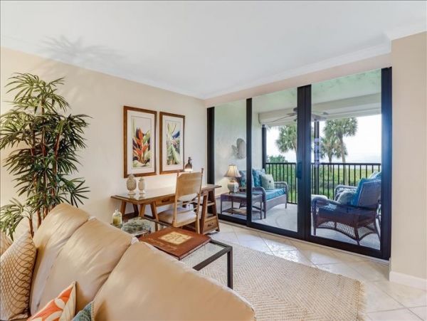 Gulf Front Naples Vacation Condo Two Bedroom