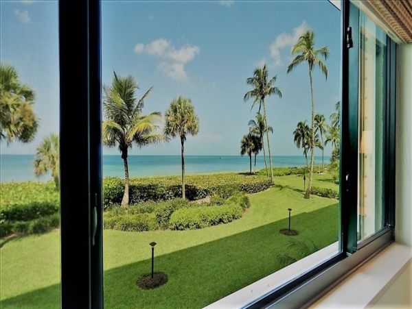 Gulf Front Naples Vacation Condo Two Bedroom