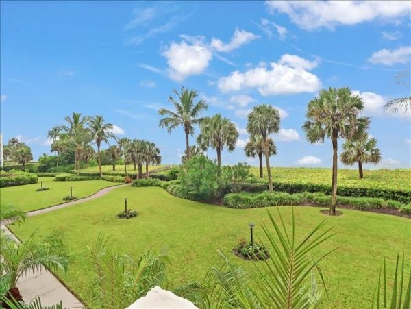 Gulf Front Naples Vacation Condo Two Bedroom