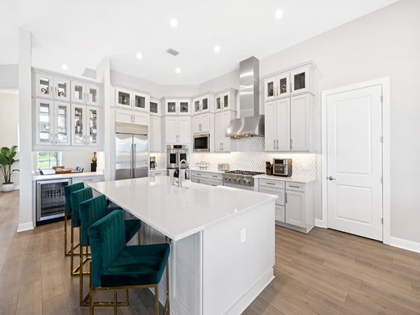 Naples Home 1025824
