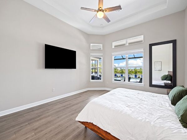 Naples Home 1025824