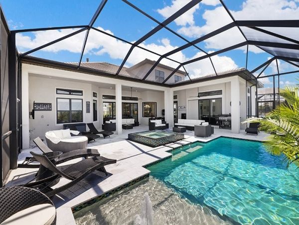 Naples Home 1025824