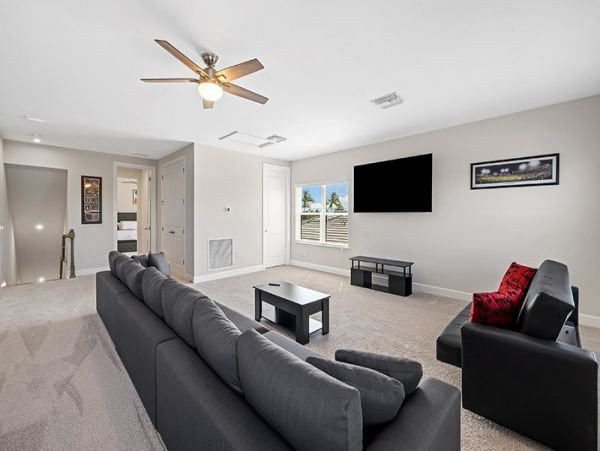 Naples Home 1025824