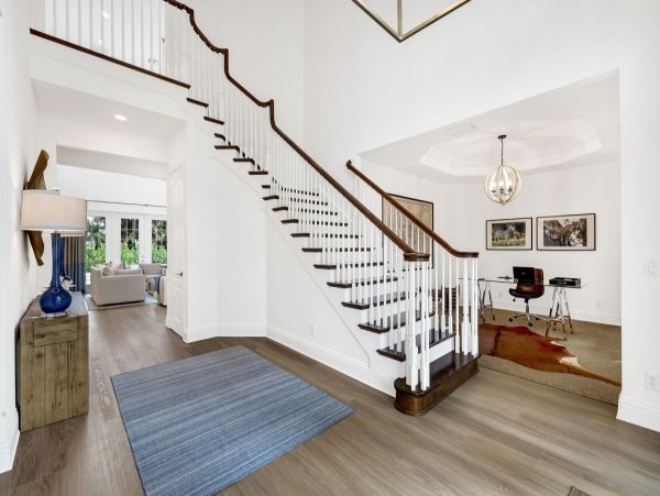 Naples Home 1025828