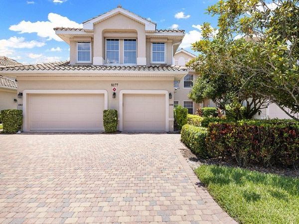 Naples Condo 1025832