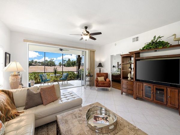 Naples Condo 1025832