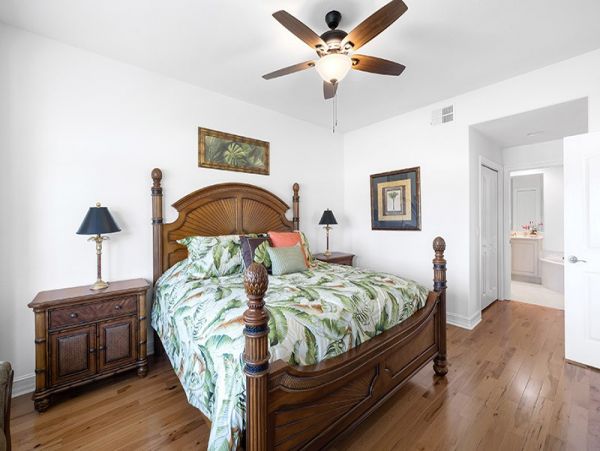 Naples Condo 1025832