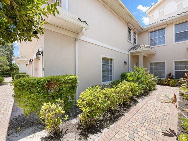 Naples Condo 1025832