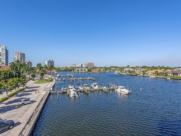 Naples Condo 1025833