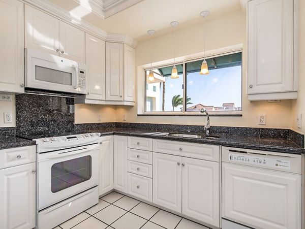 Naples Condo 1025833