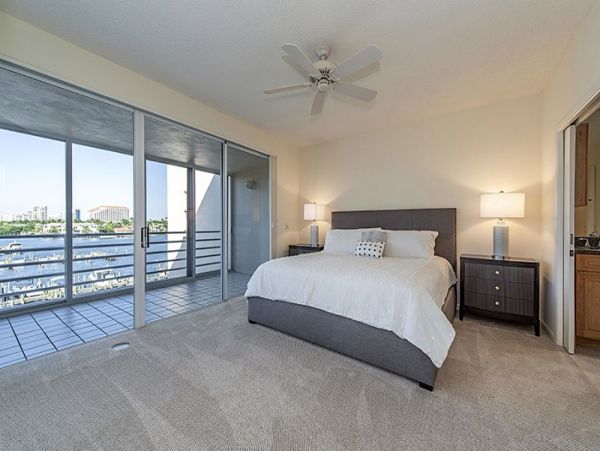 Naples Condo 1025833